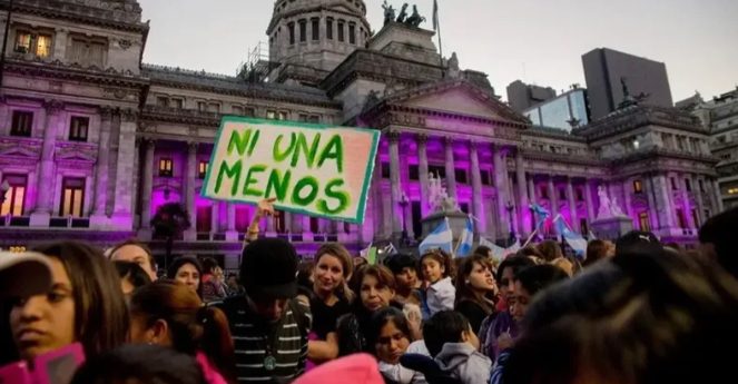 Paro y movilización por el 8M: organizaciones feministas marchan a ...